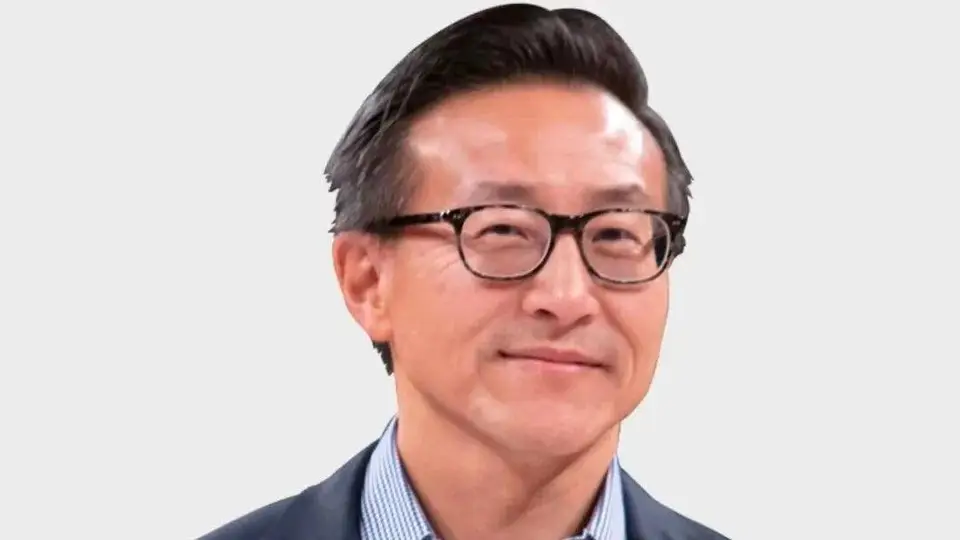 从选500元月薪加入阿里到控股NBA篮网队 那些影响蔡崇信的关键决策引热议