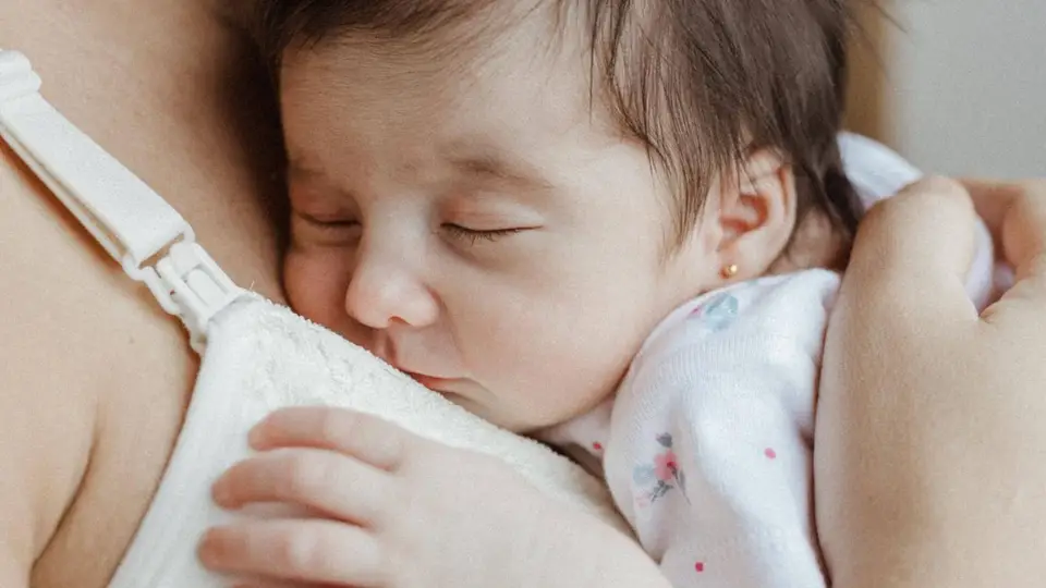 新手爸妈必看！世界母乳喂养周跟着做，拥抱科学喂养体验