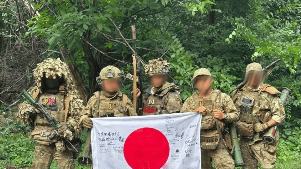 日本参战了？乌克兰前线惊现大量日籍佣兵，还有人写“简体中文”支持！