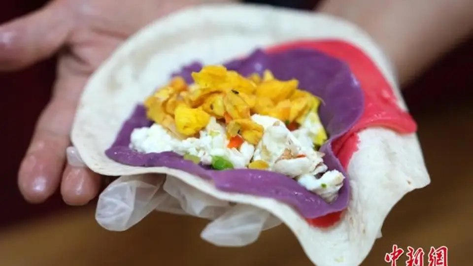 古人夏季养生全指南 多元食俗齐体验 汤饼伏羊成夏日标配