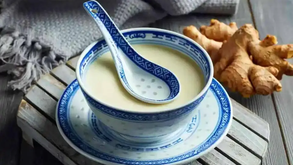去沙湾体验姜撞奶 见证撞奶时刻的奇妙变化