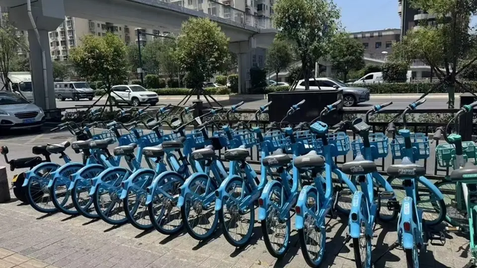 上海用户骑共享单车注意 起步时长和费率有新变化 你觉得划算吗