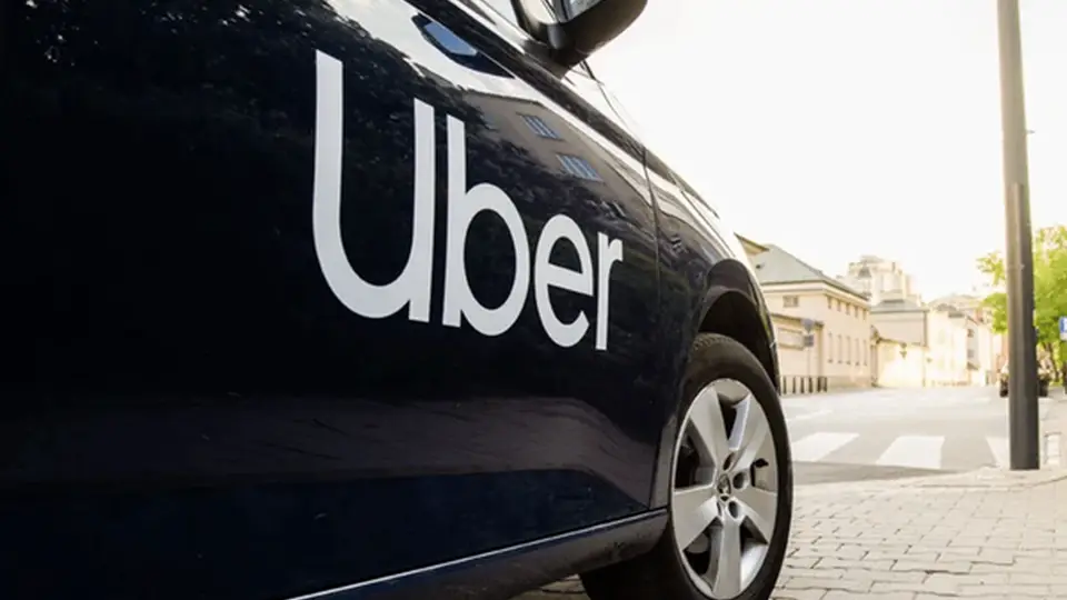 Uber欲投百亿美元布局自动驾驶 邀公众参与共避科技发展反弹风险
