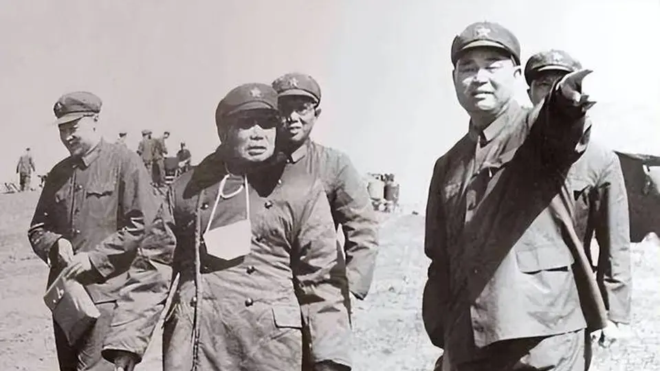 成都军区任职期间 老山前线官兵参与指挥研讨 军区首长围绕作战关键问题组织专项研究活动