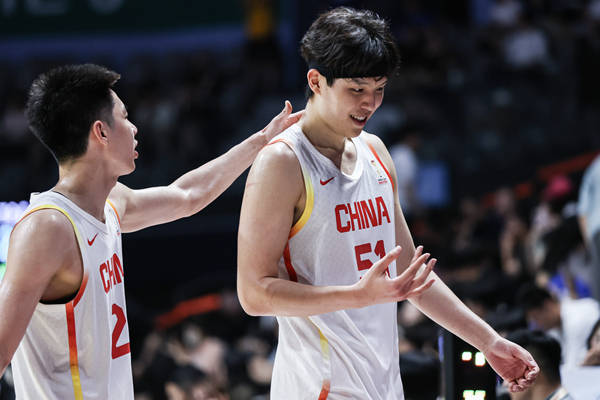 杨瀚森国家队表现未达预期 回NBA练级尽早撑起男篮内线