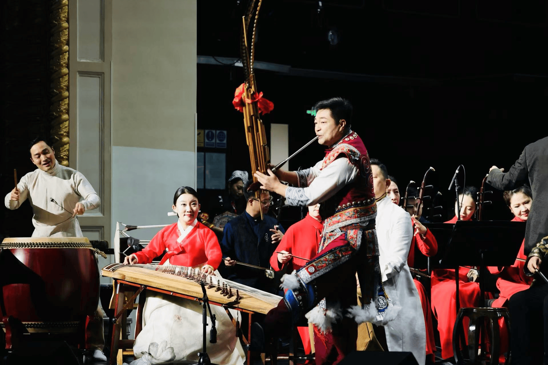 《国乐咏中华》奏响民族团结欢歌，在音乐中构筑共有精神家园
