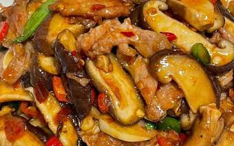 香菇炒瘦肉：鲜香嫩滑的米饭杀手，10分钟搞定零失败