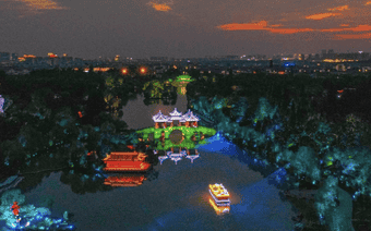 荷风雅韵瘦西湖 诗梦国潮扬州夜