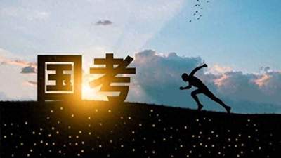 突然发现一件事：凡是有公务员的家庭，父母都有这个软实力