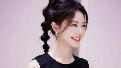 线下活动现场 赵今麦黑色无袖裙配高马尾 利落贵气引全场目光