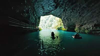踩溪玩浆板探峡谷 贵州暑期清凉活动邀你沉浸式解锁山野乐趣