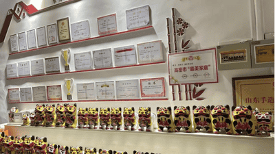 山东商务职业学院学子走进高密 近距离触摸聂家庄泥塑的活态文化温度