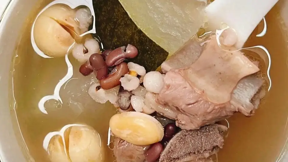 大暑后冬瓜搭配多样食材炖汤,全程把控细节煮出清润好汤