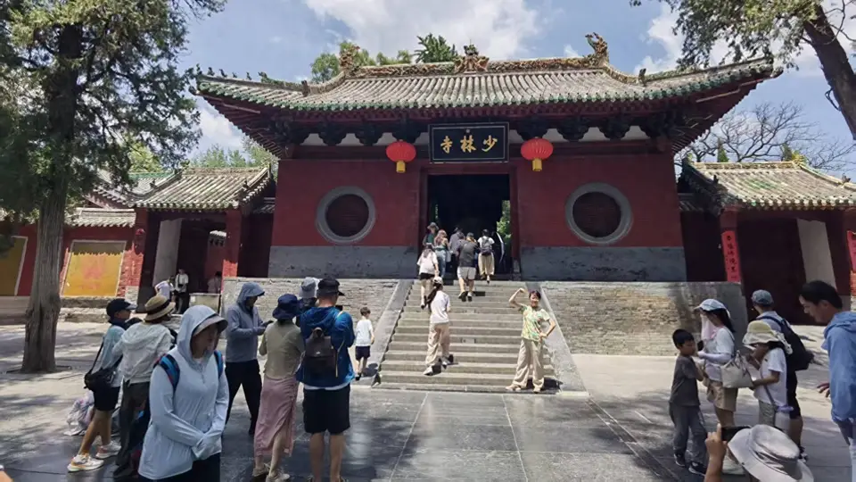 全国各大寺院陷入倒闭潮，并非缺顾客，而是自己把自己搞垮了！