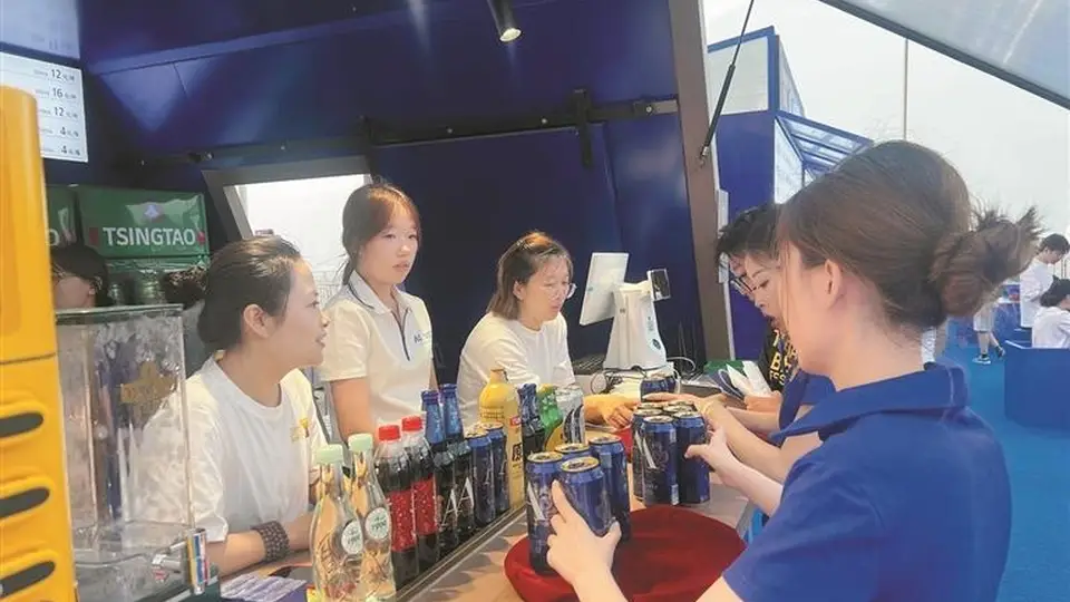 东港啤酒嘉年华多元点位齐开放 临海畅玩嗨享滨城夏夜狂欢