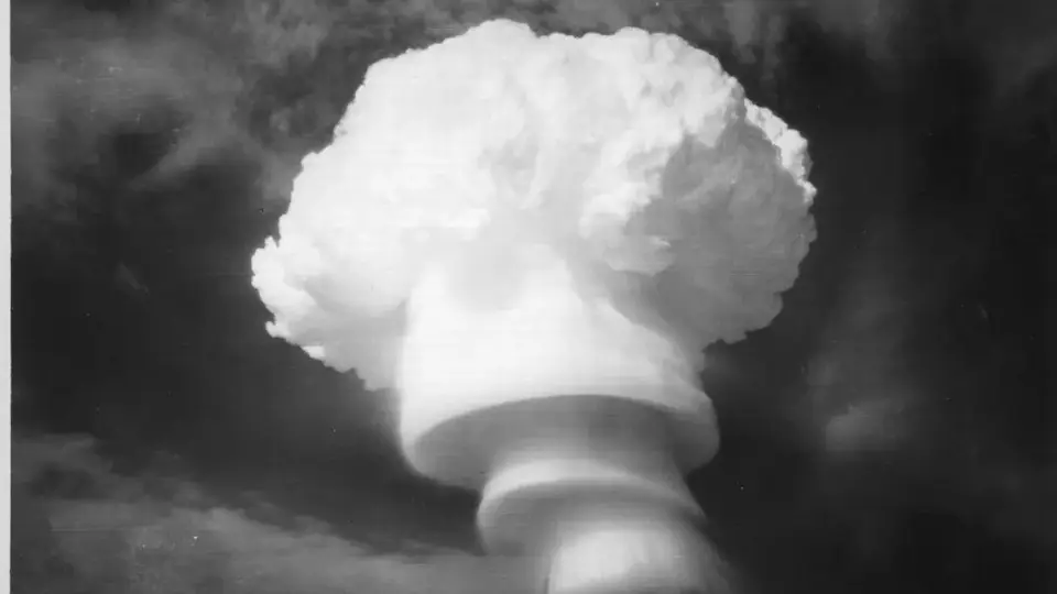 98岁吴敏达先生离世:曾在浙大牵头高速摄影机研制,当年师生携手攻关的那段时光,定格了我国首枚氢弹试爆的震撼瞬间
