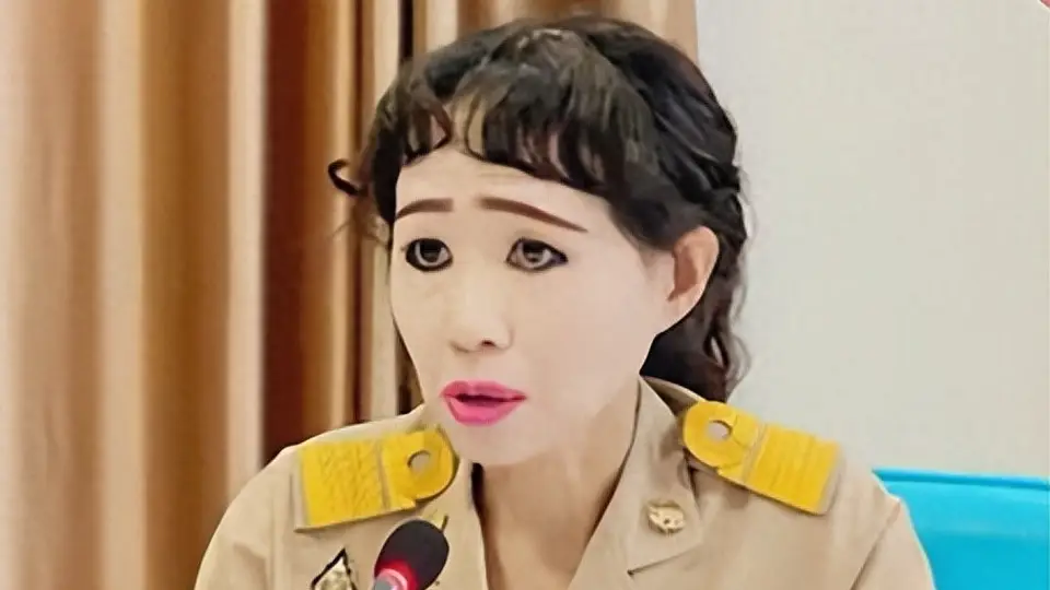 泰国女公务员会议妆容引热议 参会民众各抒己见 本人回应化妆没错不喜可自行避开