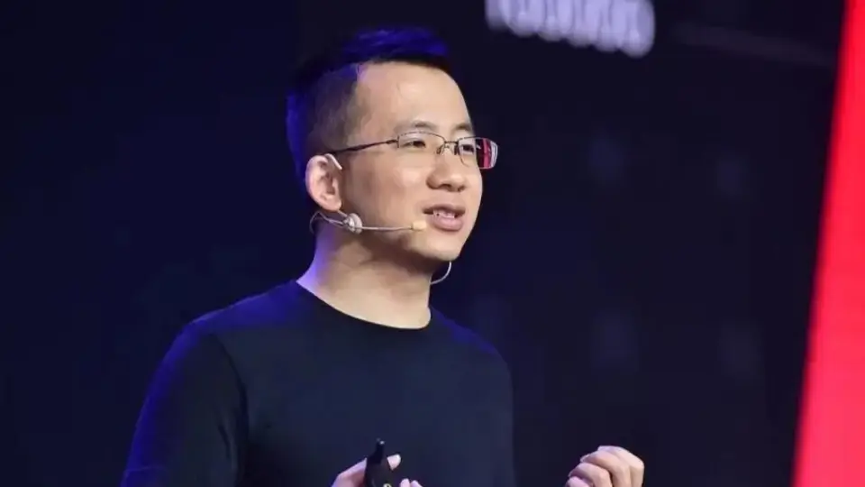张一鸣明确表态 字节跳动拒AI模型蒸馏捷径 全自研技术深耕换长远实力