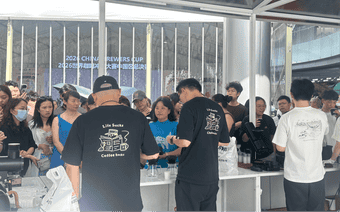 咖香邂逅爽爽贵阳 咖啡冠军现场冲煮与市民面对面互动