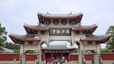 全国各大寺院陷入倒闭潮，并非缺顾客，而是自己把自己搞垮了