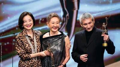 林青霞眼中“最有型女人”！75岁施南生病逝，她为什么是精英港女天花板？