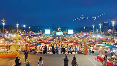 西双版纳有“亚洲最大夜市”，好多网红来拍照，却引发不少争议？