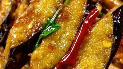 脆皮茄子：酥脆可口超级下饭！