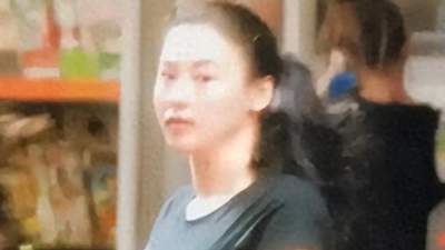 ：谢贤火化细节曝光，两任前妻真情流露，引外界怀疑其为张柏芝三子生父