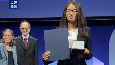 广西姑娘王虹因数学启蒙小游戏入坑，转系北大数学系终斩国际数学界最高荣誉