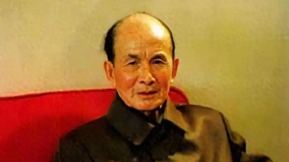 被俘名将一大堆，蒋介石只救一个人，陈再道却对他敬重有加