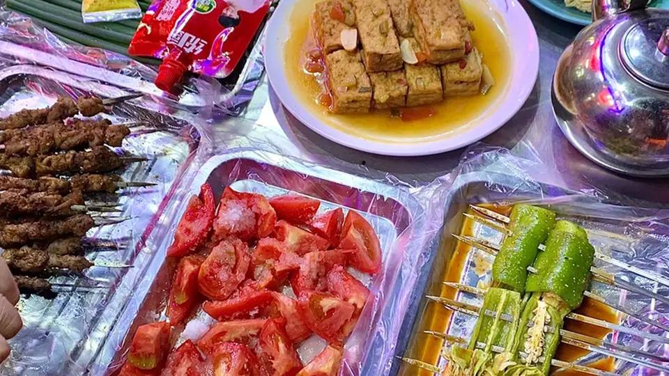 逛完八大局来淄博吃烧烤 这些老牌门店兼顾多元体验好逛又好吃
