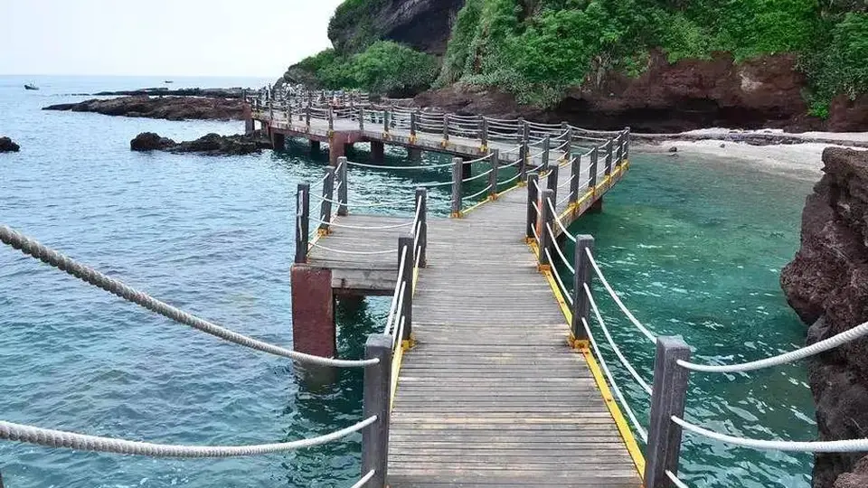 来北海涠洲岛要省心玩？多元活动里认准靠谱地接社，从行程到资质的参与避坑指南