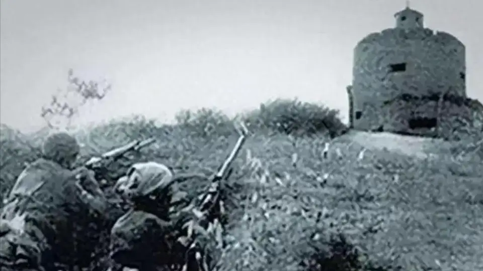 1942年，刘厥兰放错炸药包没炸毁日军碉堡，却意外炸死了一堆日军