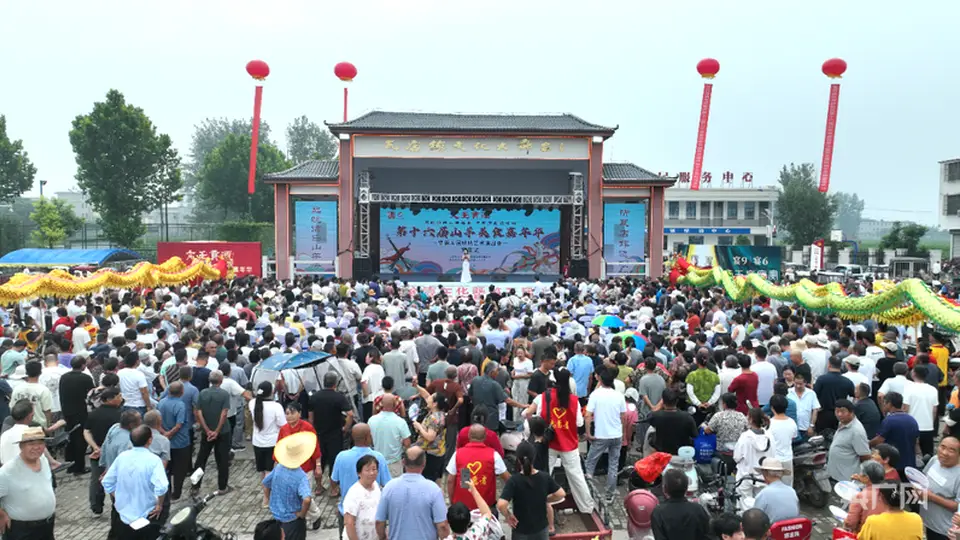临泉瓦店:山羊美食与唢呐狂欢盛夏启幕