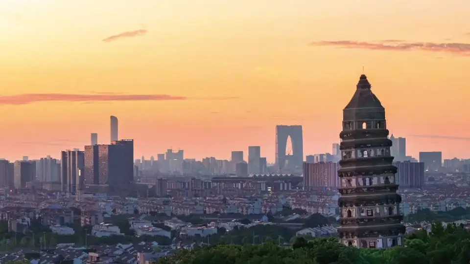 七月苏州多场活动登场 游客赴文艺慢享爱车集结盛景
