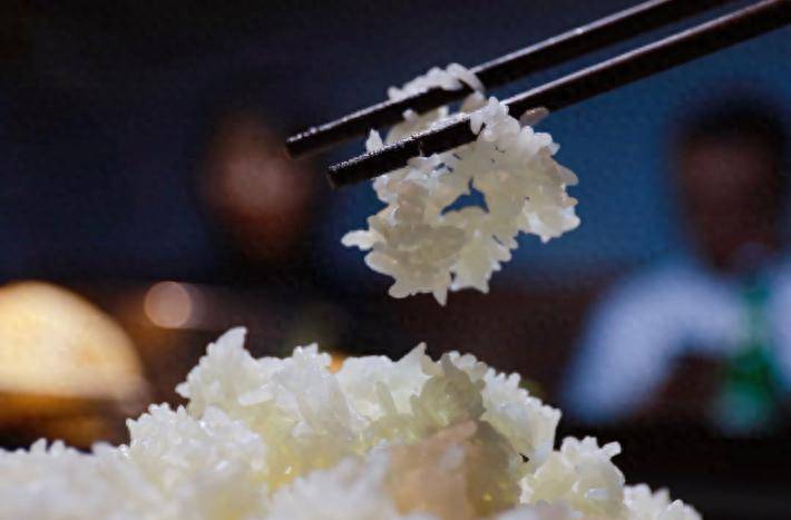 冷藏主食热量更低？专家：肠胃不好谨慎尝试