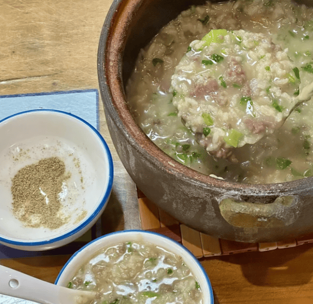甜咸相融层次分明，解锁香芋牛肉粥的温润口感