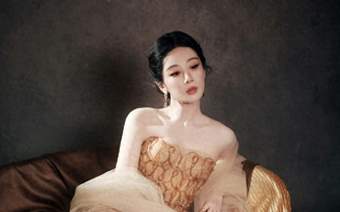 杨紫 春夏高定｜白玉兰视后首场亮相，鎏金纱裙尽显温婉雅致