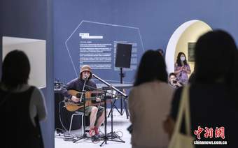 “星丛:青春心印十二年工笔艺术生态展”在深圳启幕