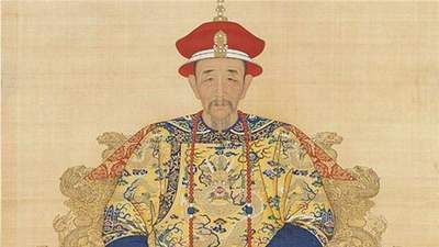 康熙心中有三位继承人选雍正未在其列为何最终能够脱颖而出