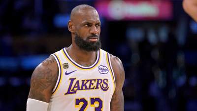 Shams：詹姆斯将继续NBA生涯 下赛季告别湖人去他队效力