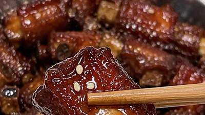 巨巨好吃的糖醋排骨！酸甜入味，连骨头都想啃干净