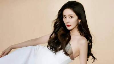 39岁杨幂黑丝渔网破少女感 成熟御姐风获赞太漂亮