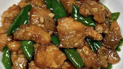 一盘辣椒炒肉尝遍多地烟火 从餐桌到厨房的幸福体验