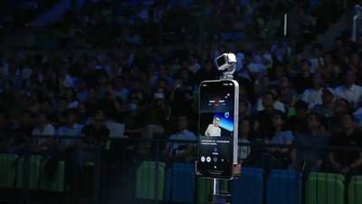 荣耀Robot Phone:是新手机,还是新故事?