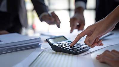股价半年飙涨858%，闪迪目标价被大幅上调至3000美元