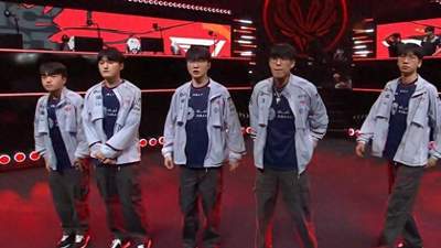 T1零封FUR晋级，Peyz累坏了，Faker首次认可BLG：出乎意料的强