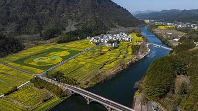 休宁齐云山木梨硔研学游 逛月华街探摩崖石刻观云海星空