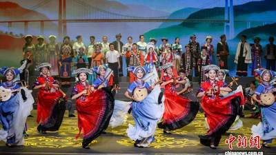 贵州民族歌舞剧《锦·蓝》预热专场精彩上演