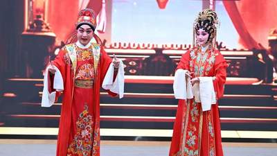 名家与小粤迷同台：粤港澳青少年粤剧夏令营上演虾腔传承之夜
